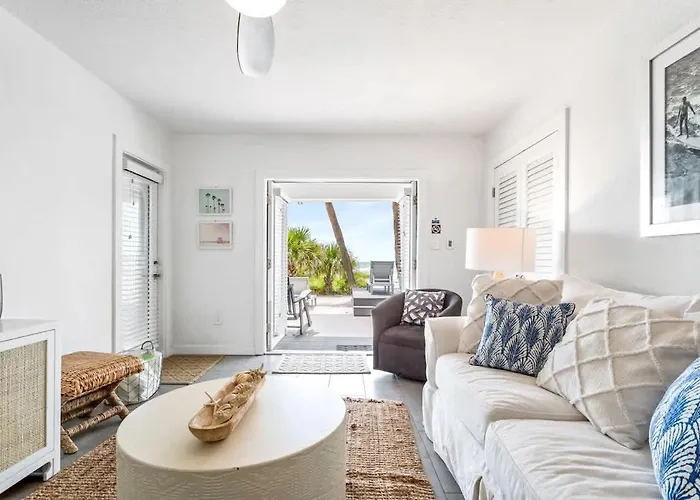 3 Palms Beachfront Ferienhaus