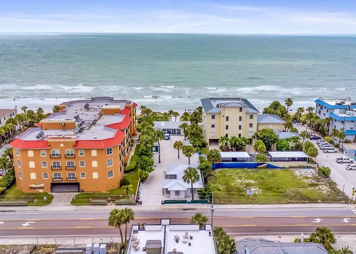 3 Palms Beachfront *